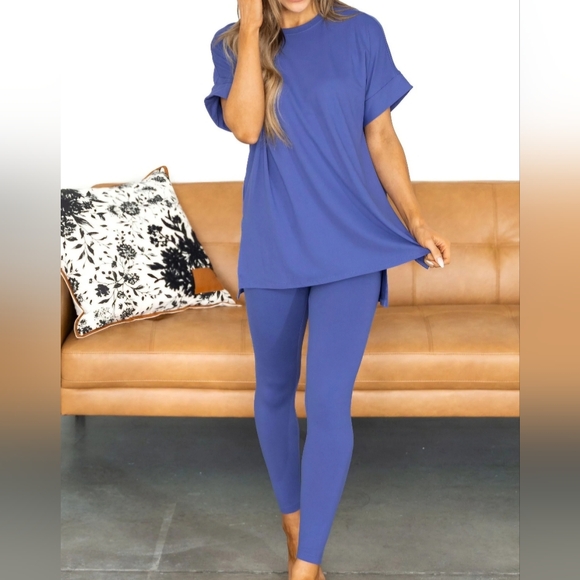 #90982 🛑S,M,L,XL Chic & Fabulous Top & Leggings Loungewear 2PC Set - Picture 3 of 6